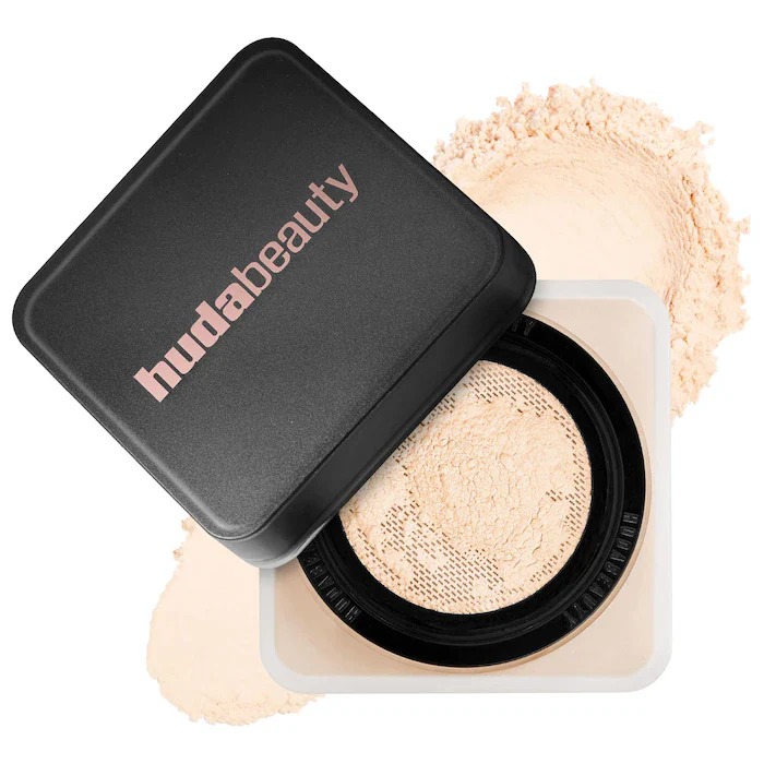 Easy Bake Blurring Loose Baking & Setting Powder - Huda Beauty